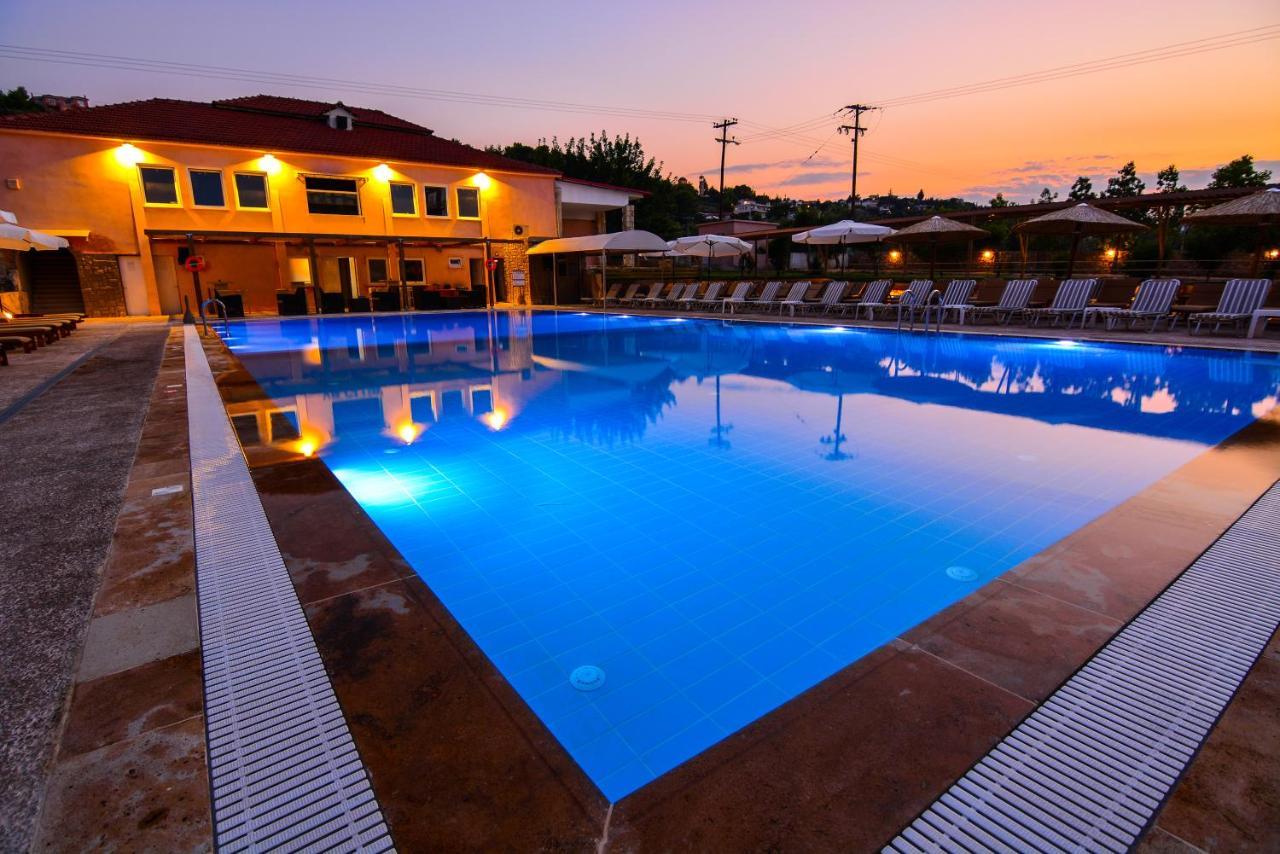 Aqua Mare Resort Melíssion エクステリア 写真